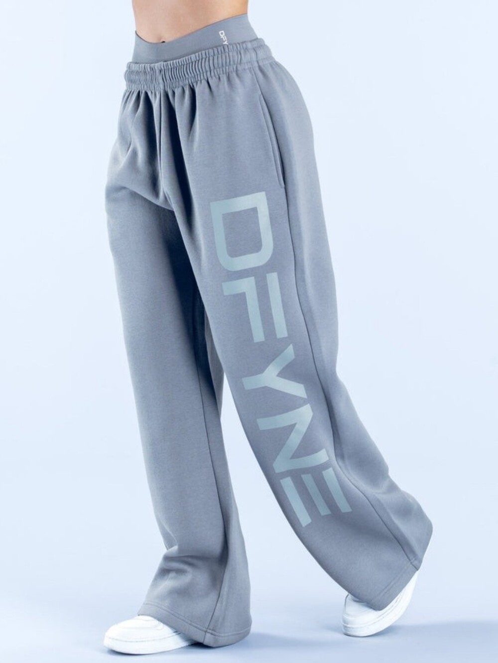 Dfyne Gray Signature Wide Leg Logo Jogger In Graphite